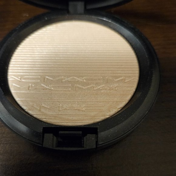 Mac Extra Dimension Skinfinish in Double Gleam (NIB) - Picture 2 of 6